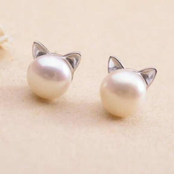 Cat Earrings - Picture 2 of 4